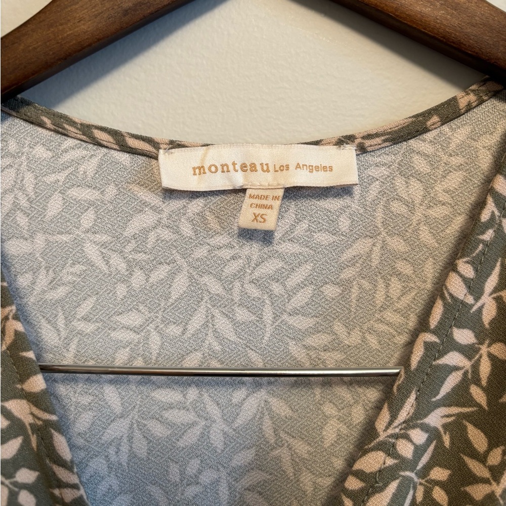 Monteau Floral Leaf Print Faux Wrap Mini Dress XS Green Cream 3/4 Sleeve Stretch - Picture 6 of 9